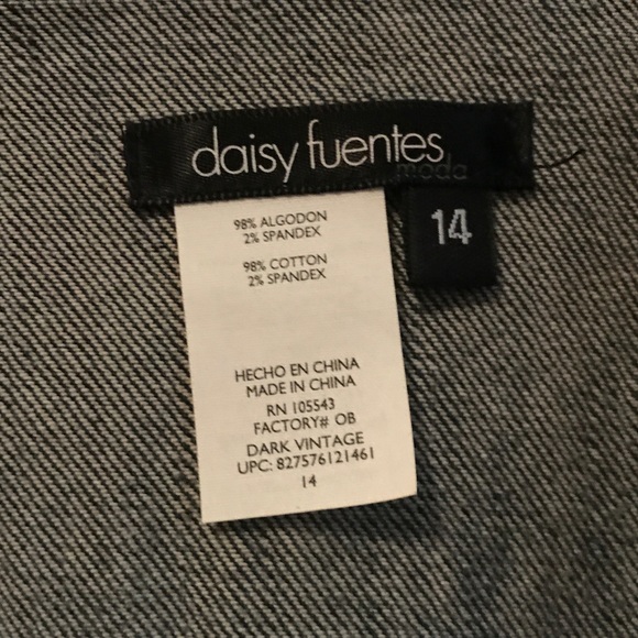 Daisy Fuentes size 14 Jean jacket - Picture 4 of 4